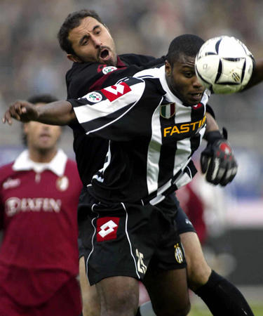 利物浦主帅斯洛特：伊萨克将因伤缺阵数月