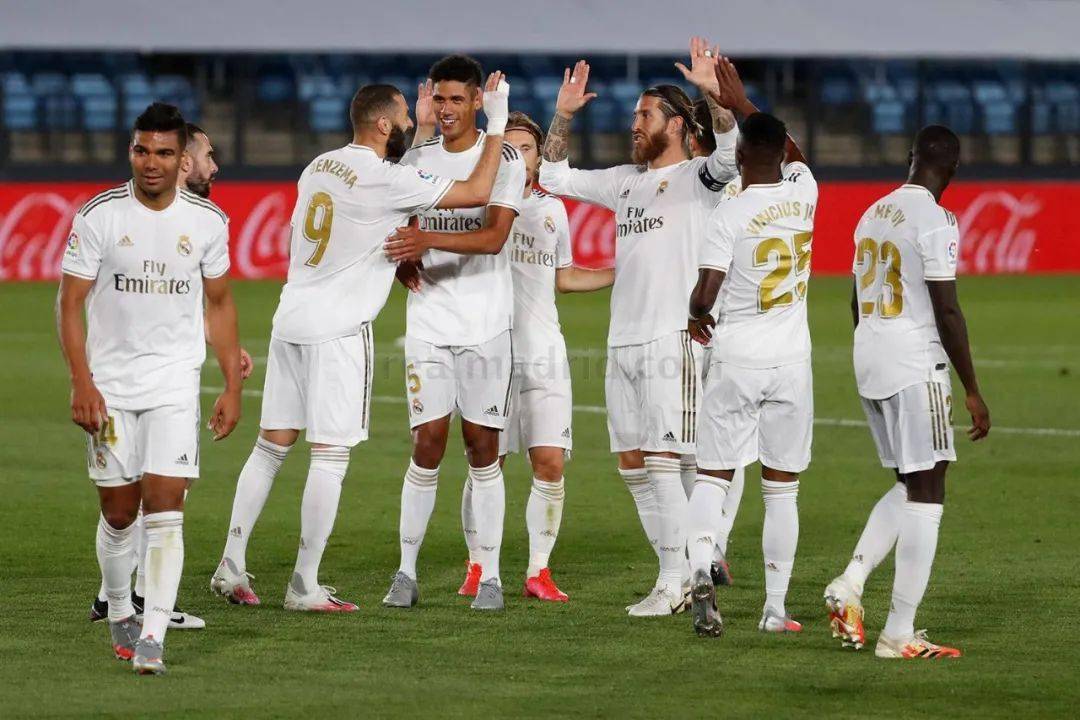 王者荣耀S赛版本更新 多位英雄数值调整