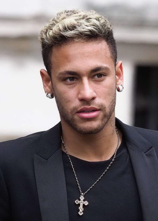 综合体育赛事成绩汇总 历史与实时数据对照