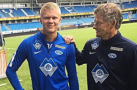 飞牛B组首秀艰难获胜，WE大场12连败，RW侠的状态很难走出B组！